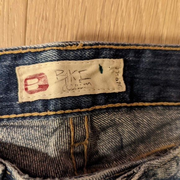 Women's Low Rise Flare Blue Jeans - Picture 8 of 10